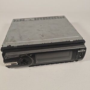 Sony CDX-GT66UPW Car Stereo Removable Faceplate‎ Needs Knob